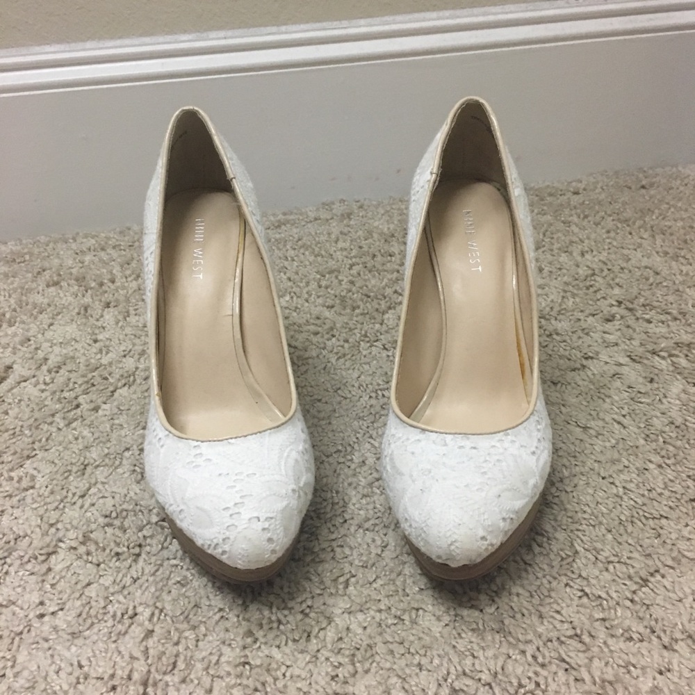 Heels - Picture 3 of 5